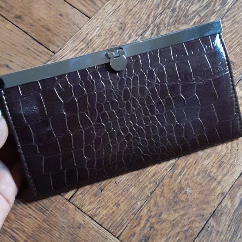 Wallet - Picture 2 of 4